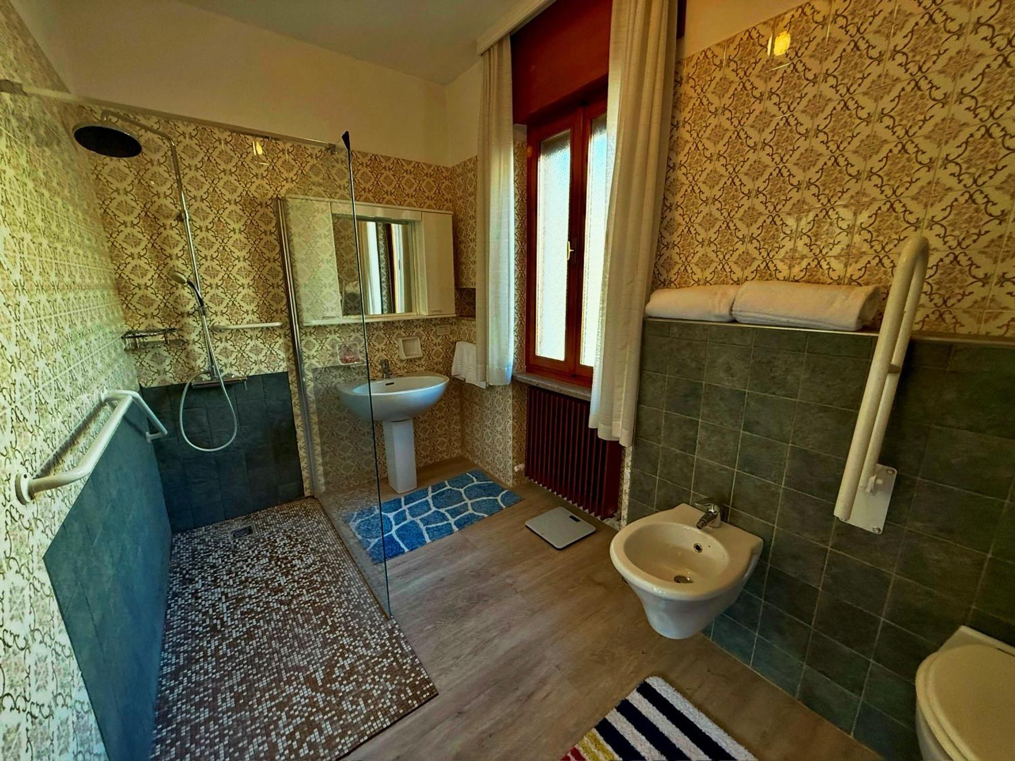 Appartamento Casa Vittoria Torbole Sul Garda Esterno foto