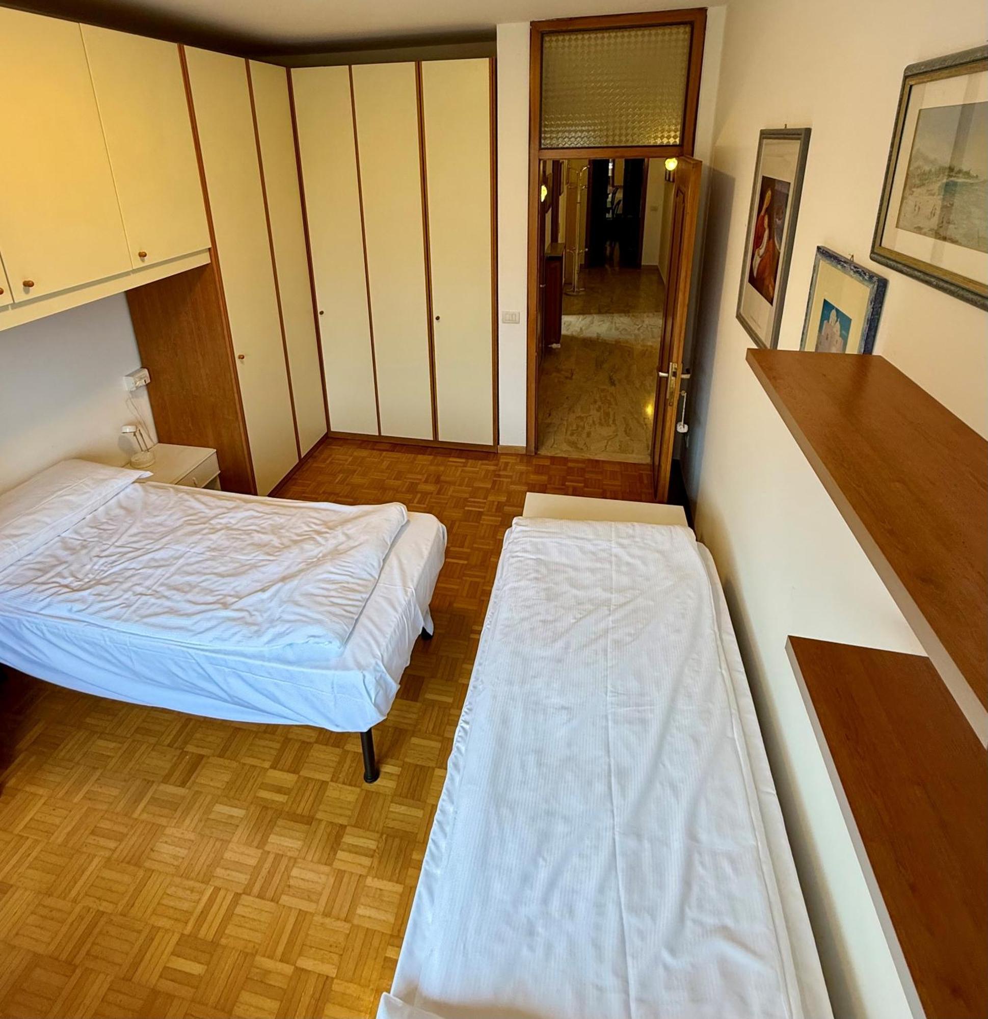 Appartamento Casa Vittoria Torbole Sul Garda Camera foto