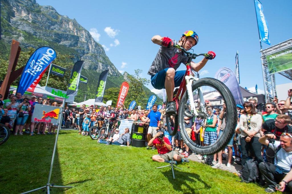 Appartamento Casa Vittoria Torbole Sul Garda Esterno foto